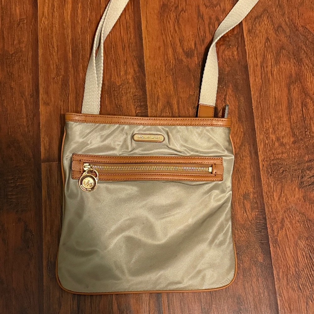 Michael Kors Cream and Tan Crossbody Bag